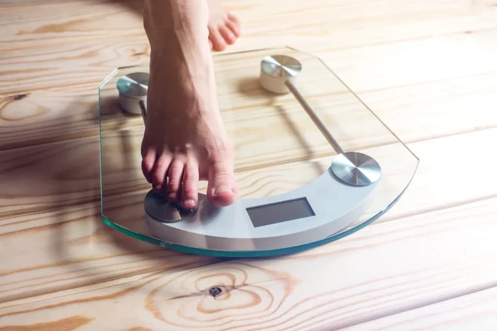 Kiedy się ważyć przy odchudzaniu, aby uniknąć niepokojących wyników?
